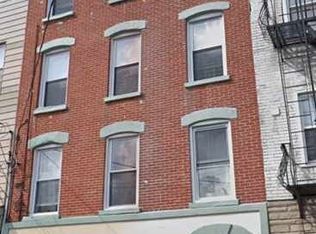314 3rd St APT 3, Jersey City, NJ 07302