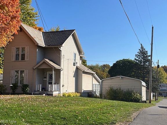 2nd image of 860 N Howard Ave