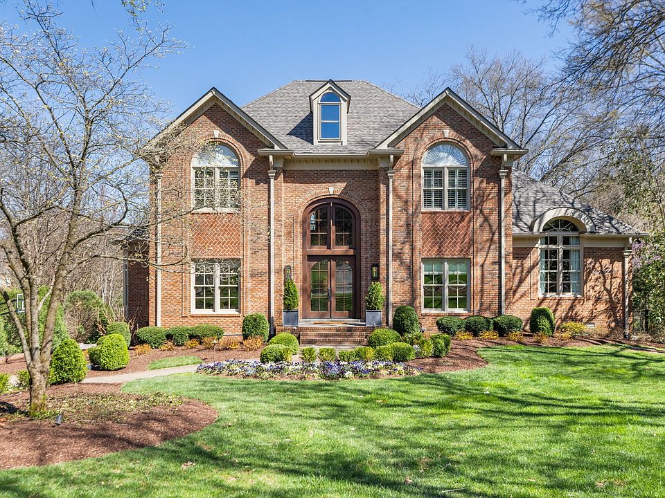 1st image of 912 Calloway Dr