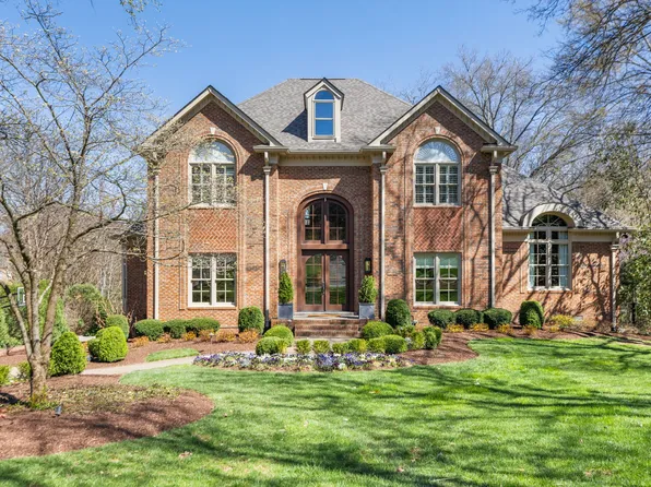 912 Calloway Dr, Brentwood, TN 37027