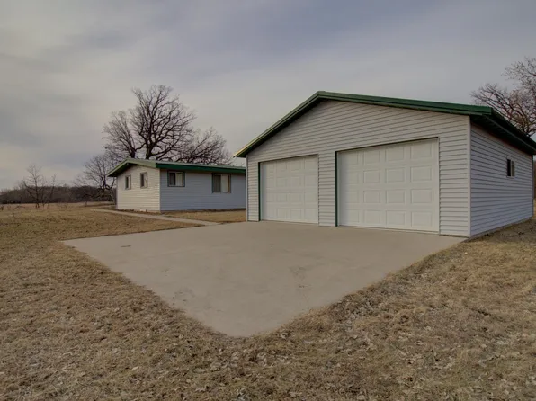 28213 340th Ave, Battle Lake, MN 56515