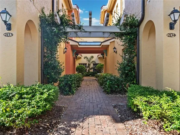 8621 Piazza Del Lago CIR #103, ESTERO, FL 33928