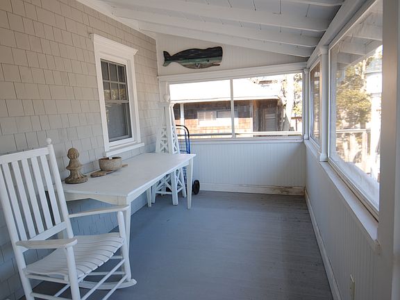 3rd image of 647 Ocean Breeze Walk