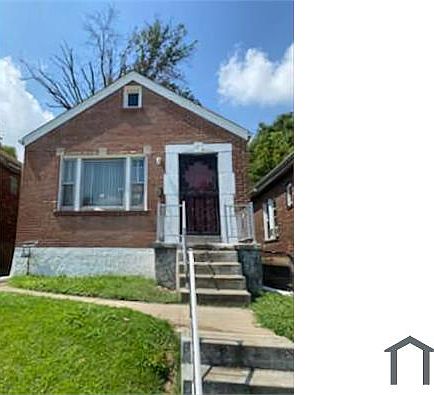 2nd image of 5423 Beacon Ave