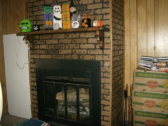 2nd image of 17260 Roberts Dr