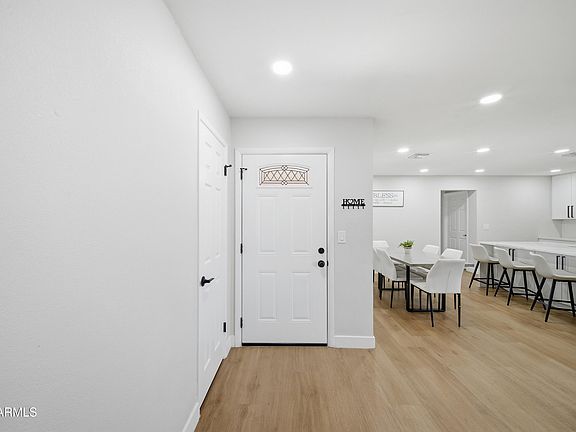 5th image of 564 W Dublin Street