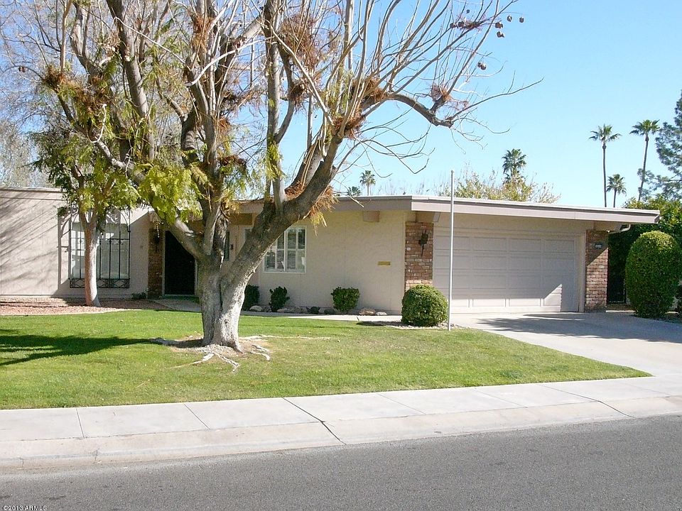 1st image of 10316 W Pineaire Dr