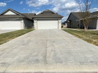 8145 E 34th Ct S, Wichita, KS 67210