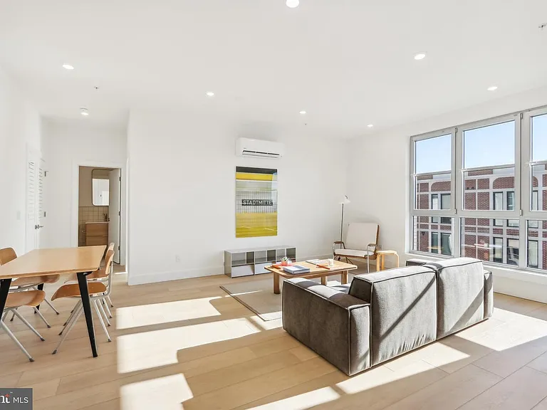2406 Frankford Ave #21 — Photo 14