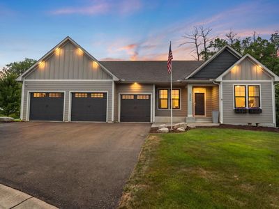 2230 Bentz Ct, Chanhassen, MN, 55317