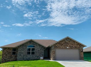 3810 W Deerfield St, Springfield, MO 65807