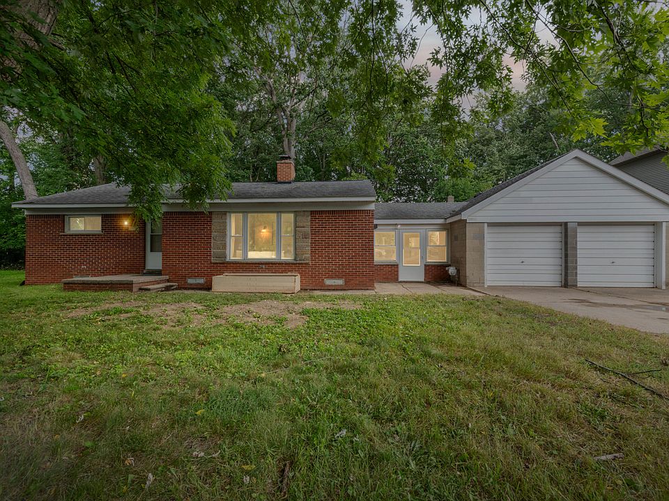 1st image of 3894 Jennings Dr
