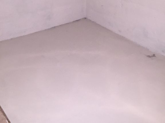 Basement Washer/Dryer hook up available