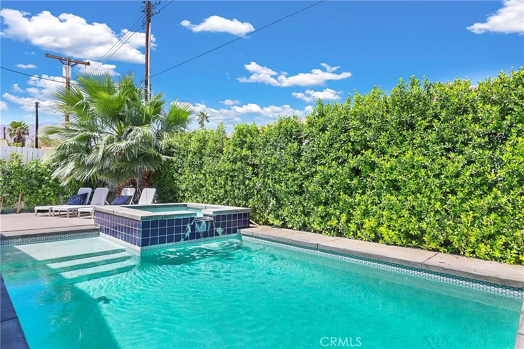 3 bed, 1200 sqft, $2,900 — Photo 3