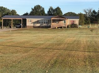 145 Persimmon Grove Rd, Trenton, TN 38382