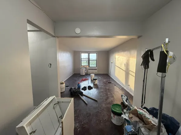 1115 Willmohr Street image 1 of 17