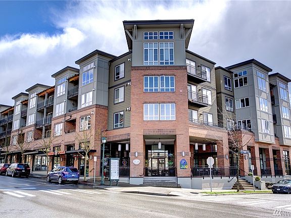 2nd image of 1840 25th Ave NE #S301