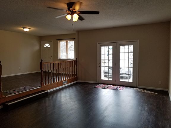 4th image of 548 6th St #1