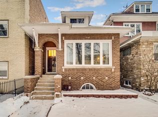 7232 N Hamilton Ave, Chicago, IL 60645