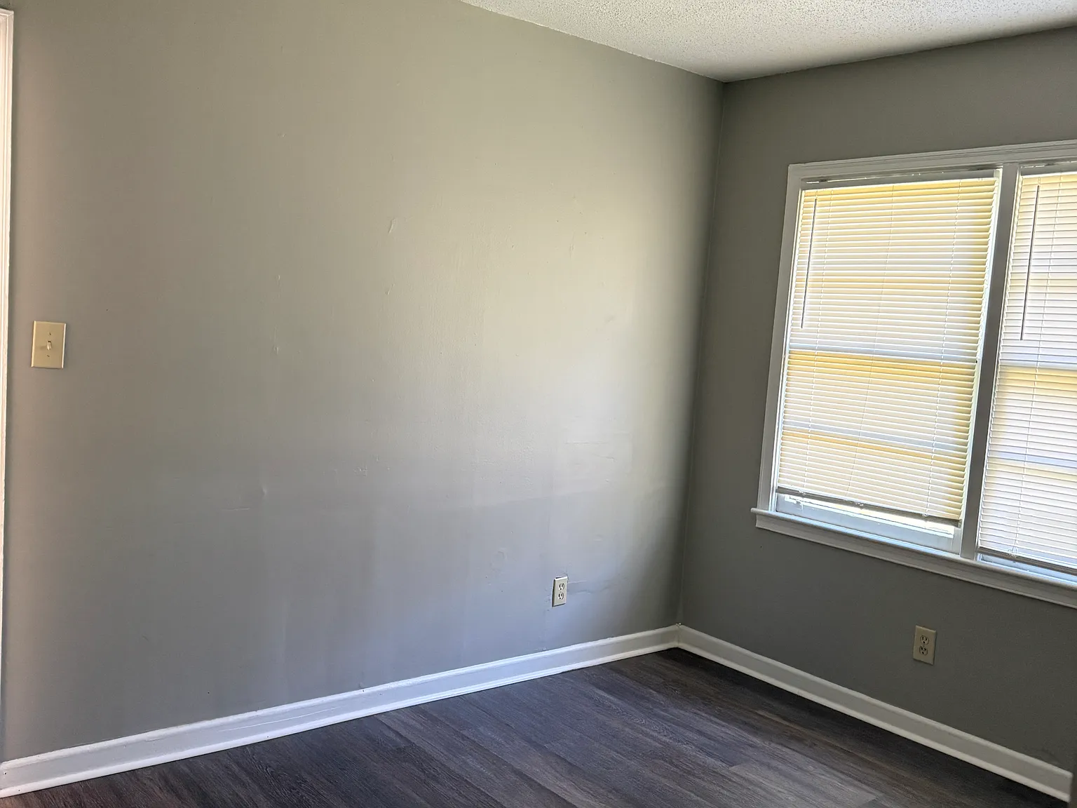 3 bed, 926 sqft, $895 — Photo 4