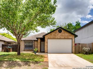 9738 Green Plain Dr, San Antonio, TX 78245