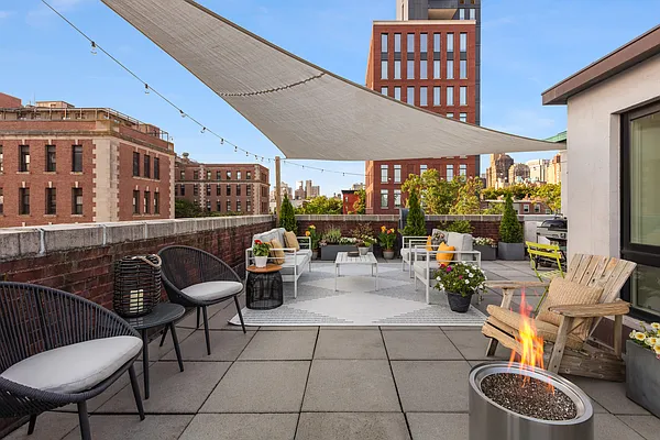 Sold by Douglas Elliman | media 25