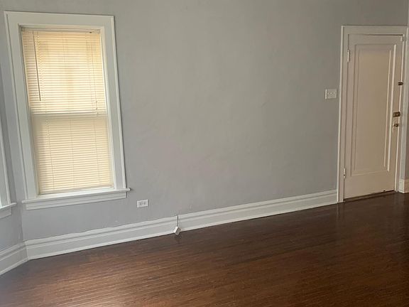 3rd image of 1918 Kenilworth Ave
