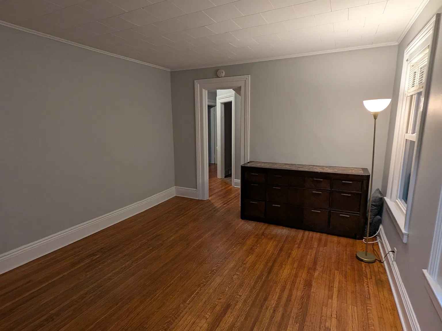 1 bed, 800 sqft, $1,275 — Photo 3