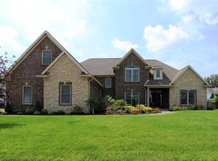 6463 Woodland Springs Dr, Newburgh, IN 47630
