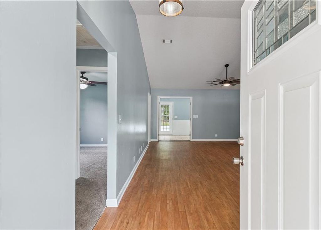 314 Lake Forest Dr, Kingsland, GA - View 4
