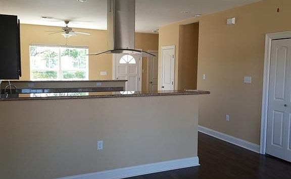 5th image of 4314 Mithra St