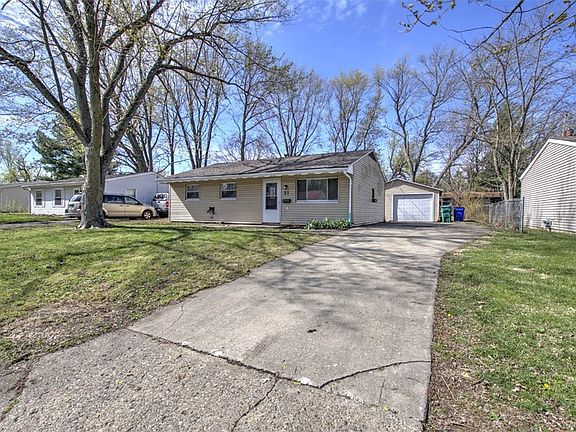 5th image of 51 Whippoorwill Dr