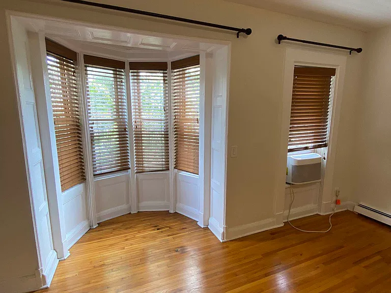 736A Union St #3 — Photo 7