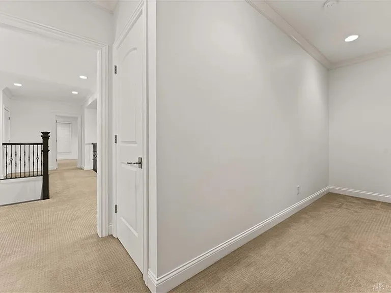 5369 N Shore Pl — Photo 31