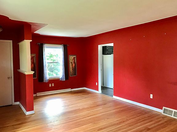 5th image of 1109 Tulip Dr