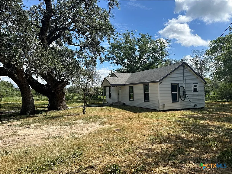 1515 Wright St — Photo 3
