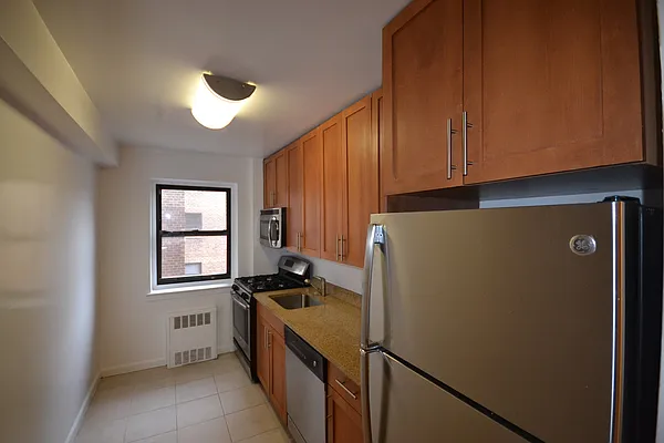 Rented by Silverstein Collection LLC  | media 12