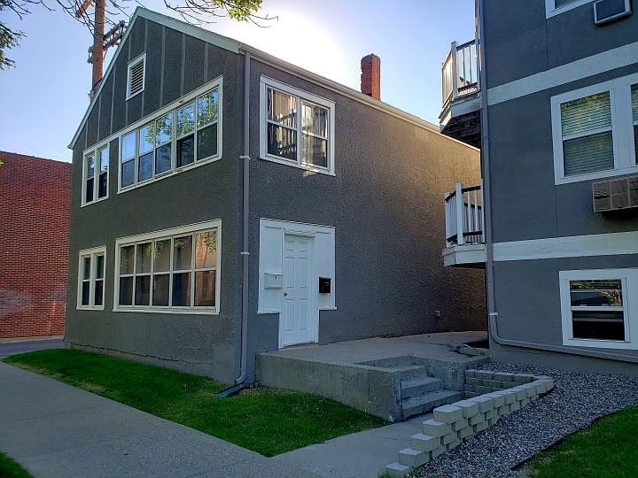 1st image of 3011 6th Ave N #2