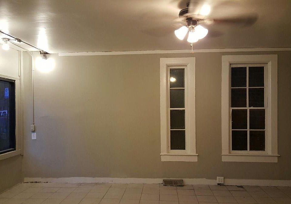 2nd image of 1753 W 21st St