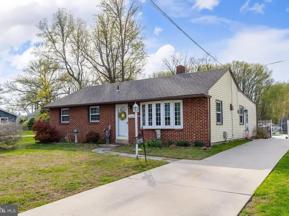 1073 Harker Ave, West Deptford, NJ 08096