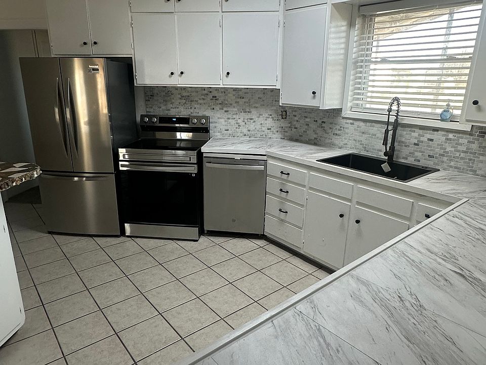1st image of 6101 El Paso Ave Unit 1