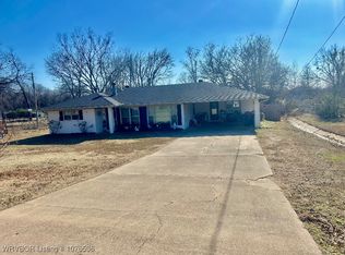 829 Maple Shade Rd, Alma, AR 72921