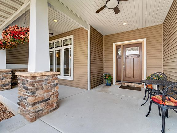 2nd image of 280 Drumlin Cir