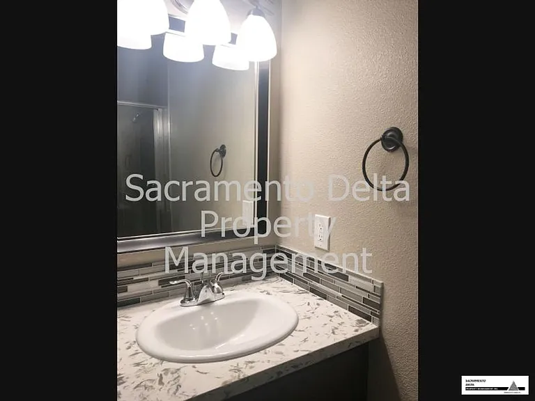 4013 Andedon Cir — Photo 6