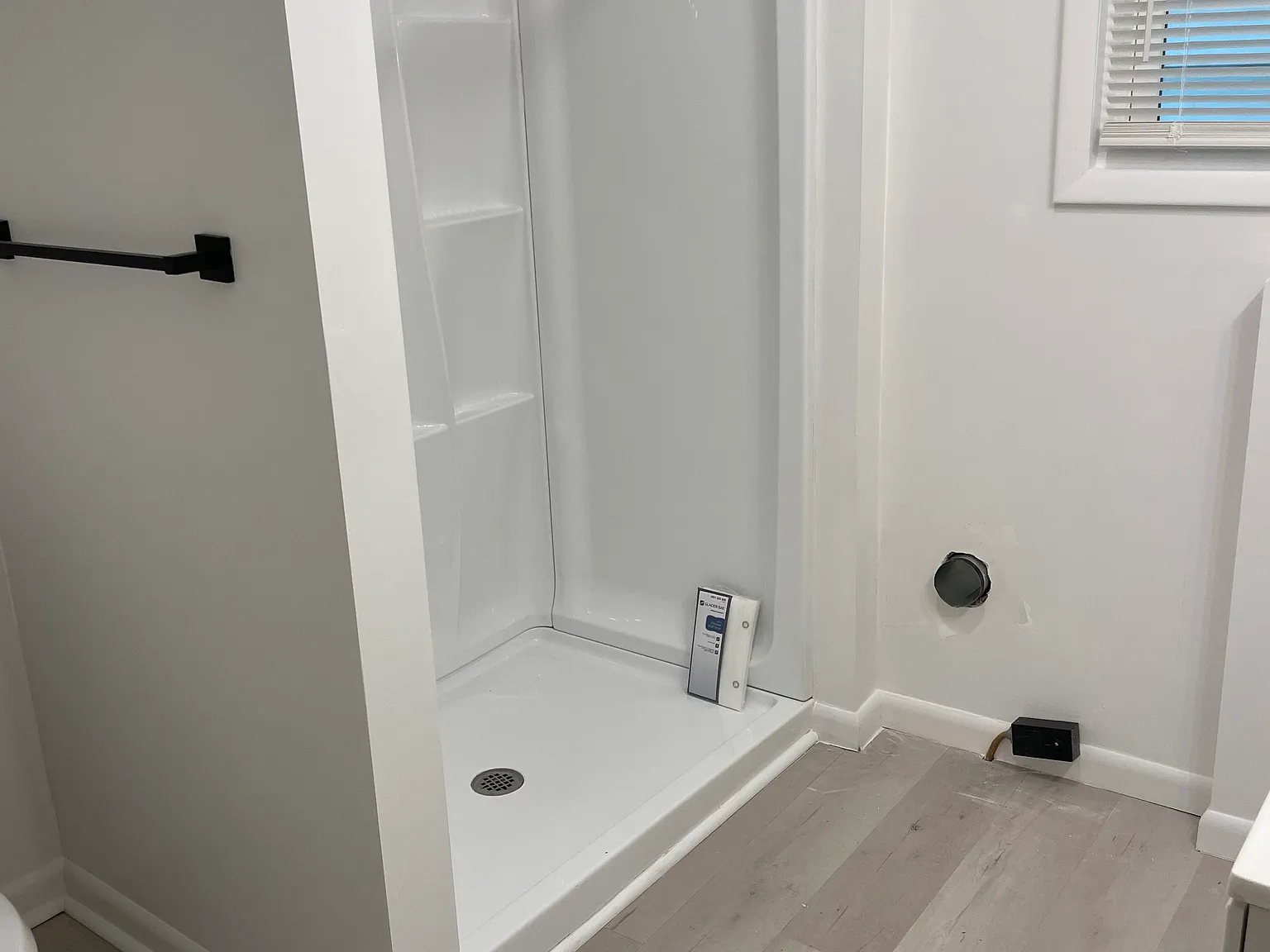 1 bed, 700 sqft, $1,000 — Photo 4