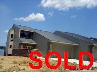 319 Harbour Pt, Springfield, IL 62712