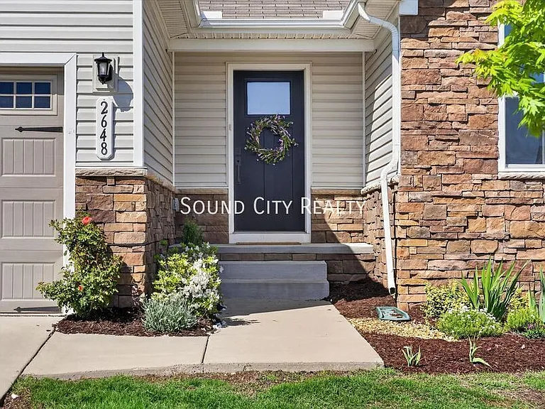 2648 Thornton Grove Blvd — Photo 2