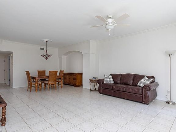 5th image of 25090 Ballycastle Ct APT 103
