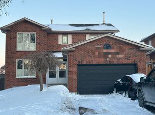 72 Attridge Dr ROOM 1, Aurora, ON