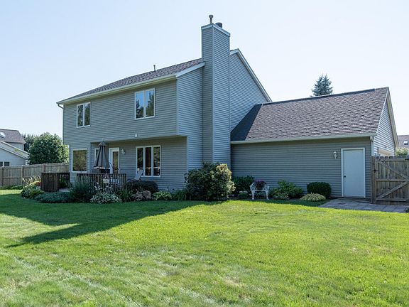 2nd image of 7055 Standiford St